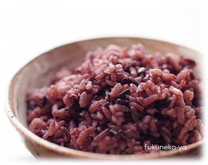 出雲国の有機古代米（黒米）：オーガニック食品